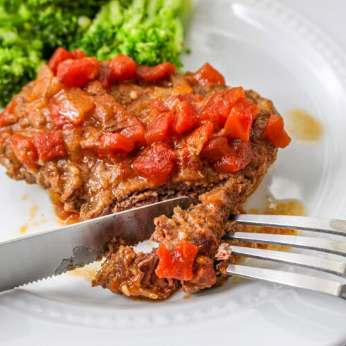 Slow Cooker Cubed Steak with Tomatoes