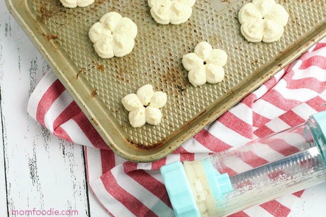 Spritz cookies baking