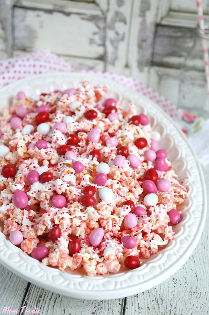 Valentines Day Popcorn Recipe: Pink Chocolate Covered Popcorn