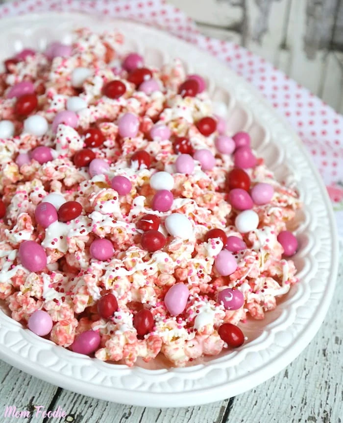 Kid-Friendly Valentine's Day Treat: Chocolate-Drizzled Popcorn - West of  the Loop