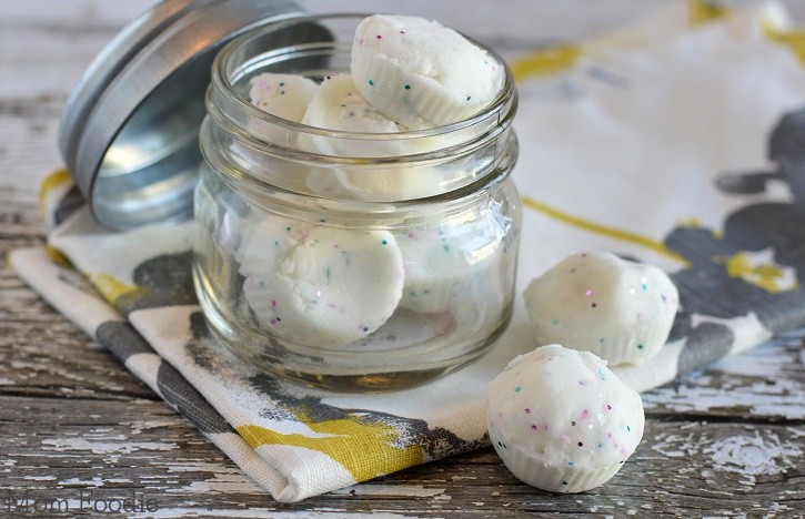 homemade vicks bath bombs