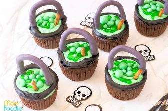 Witch Cauldron Cupcakes