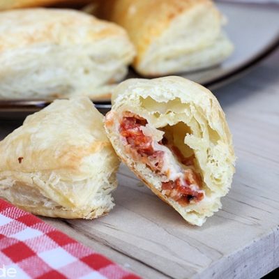 bacon tomato cheddar puff pastries