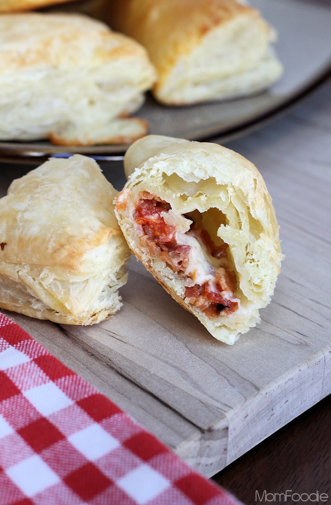 bacon tomato cheddar puff pastry appetizers