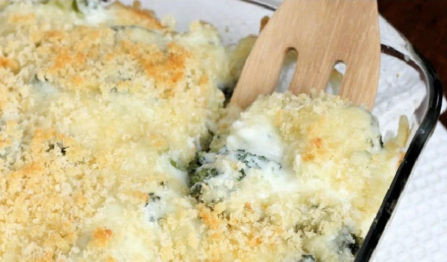 baked broccoli cheese gratin