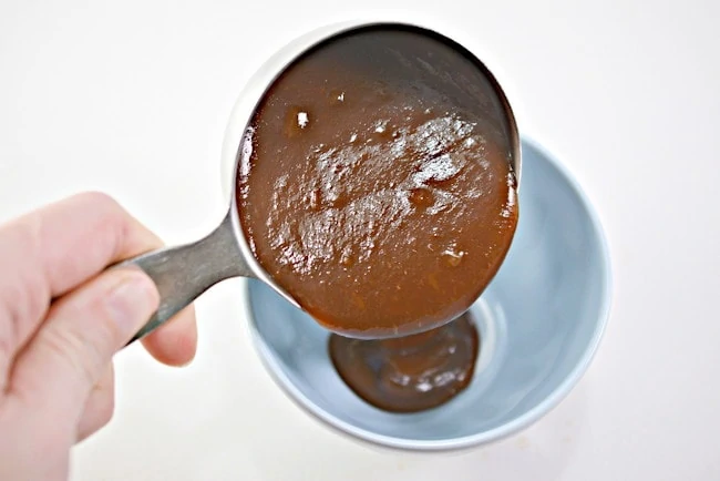 keto barbecue sauce mixture