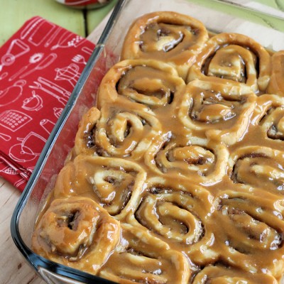 Biscoff Banana Swirl Sweet Rolls Recipe - Mom Foodie