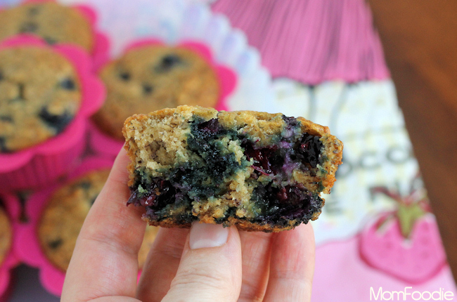  banana oatmeal muffins with blueberries