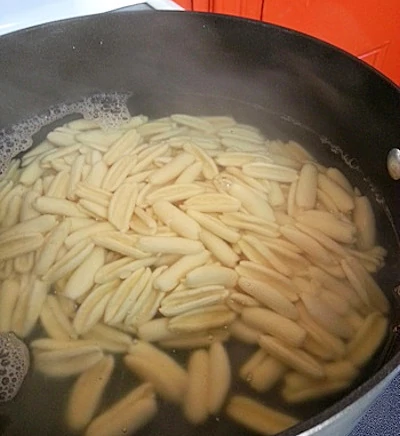 boil cavatelli