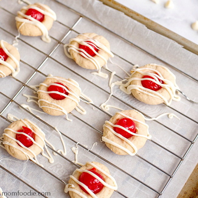 cherry almond shortbread cookies