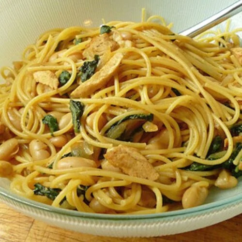 chicken pasta with white beans and spinach