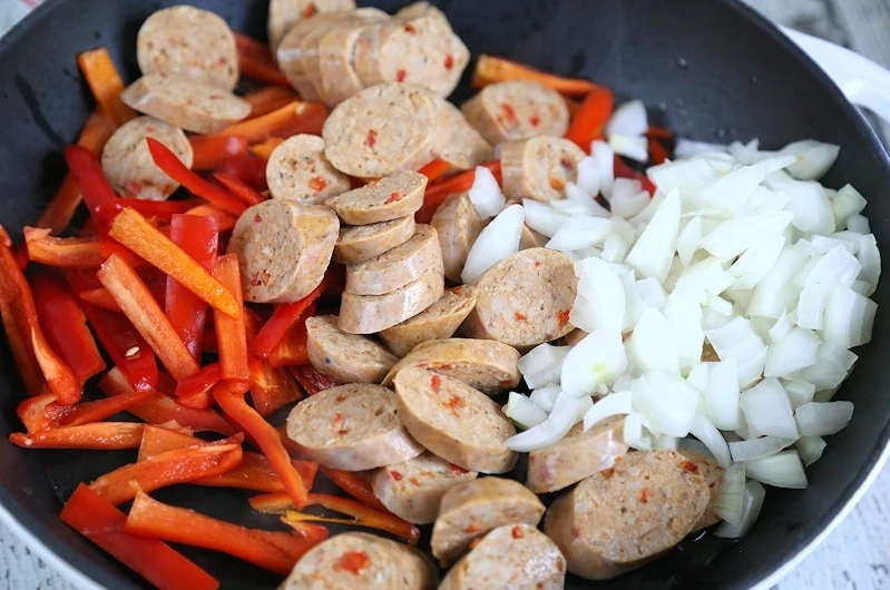 chicken sausage peppers onions