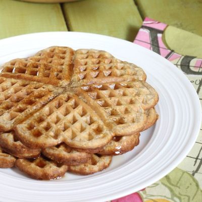 cinnamon oat waffles