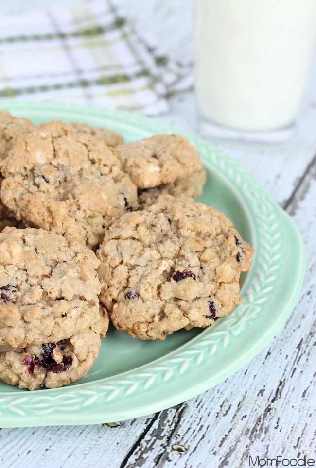 White Chocolate Chip Cranberry Oatmeal Cookies with Walnuts