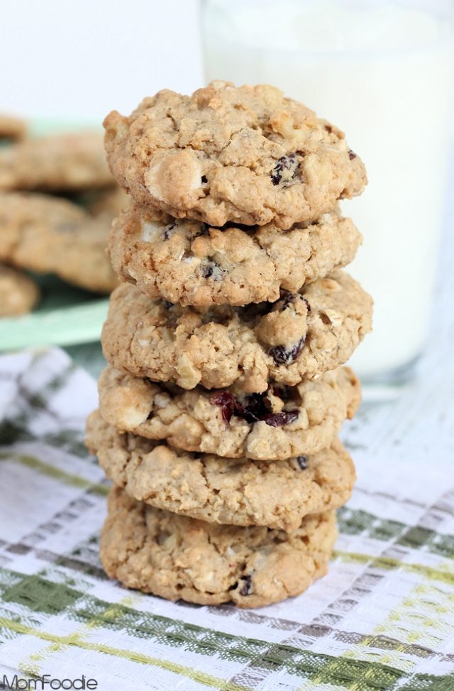 White Chocolate Chip Cranberry Oatmeal Cookies with Walnuts