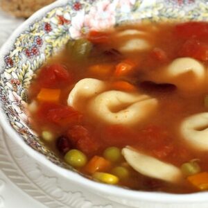 crockpot tortellini soup
