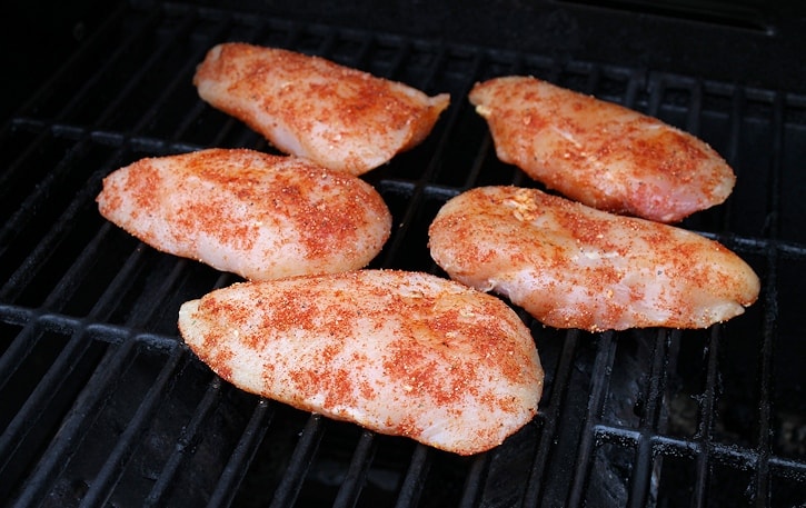 Simple Grilled Chicken Dry Rub - Creme De La Crumb