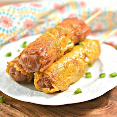 keto cheese dogs - Jalapeno Popper hot dogs