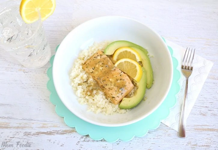 low carb salmon bowl