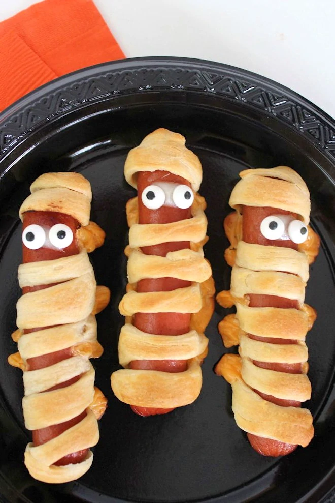 mummy hot dogs feature