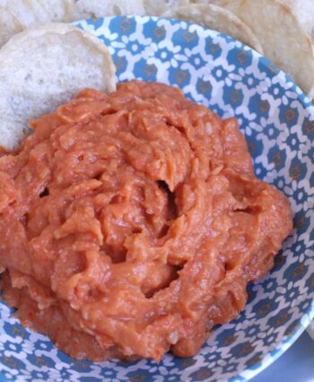 roasted red pepper bean dip