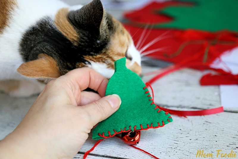 Felt cat clearance toys diy