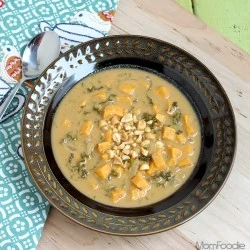 spicy sweet potato & kale peanut soup