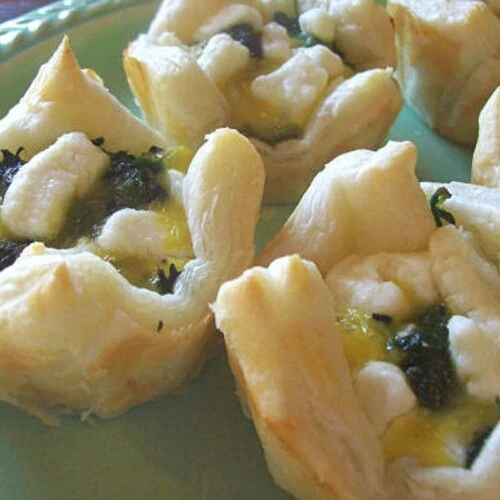 spinach goat cheese egg puff pastry appetizers