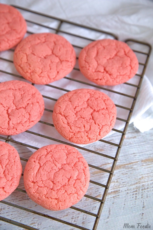 Strawberry Cake Mix Cookies Recipe Make Pink Cookies From Cake Mix