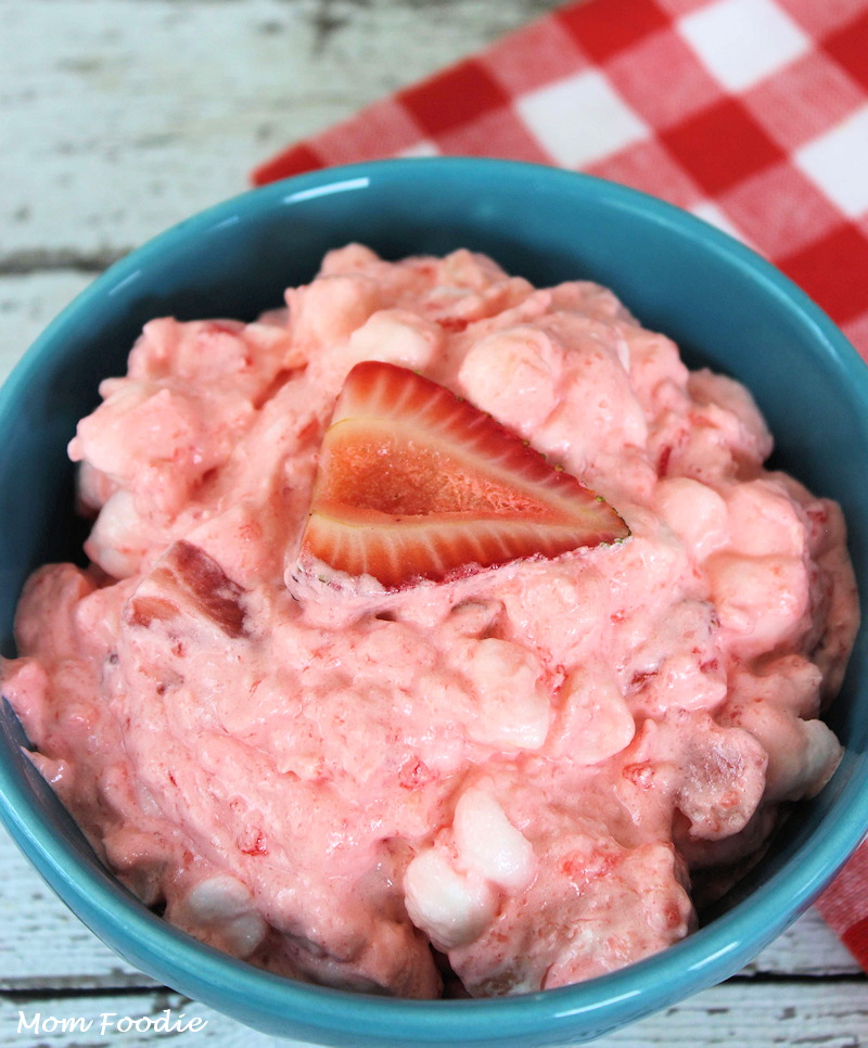 Strawberry Fluff Salad Recipe - Mom Foodie