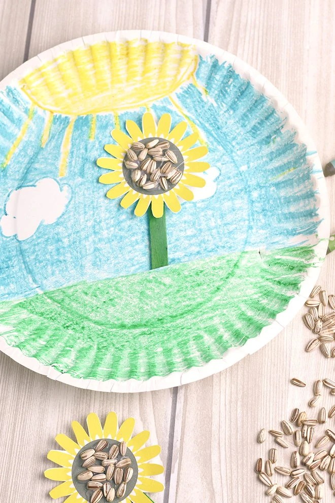 sunflower paper plate craft for kids completed.
