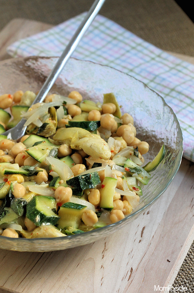 zucchini salad with chick pea and artichoke